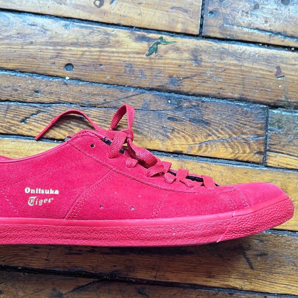 ONITSUKA TIGER ASICS Red monochrome sneakers 7.5 US/40.5 EUR